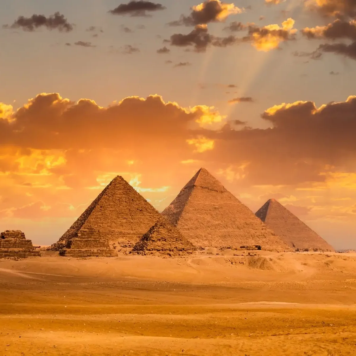 Giza-pyramids GIZA